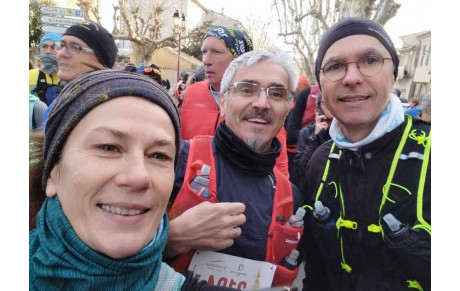 3 ÉCLAté(es) à Mormoiron